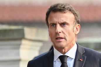 Russia: “Macron vuole la guerra”: cosa ha detto il presidente francese