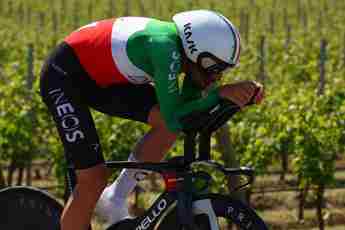 Giro d’Italia, rivincita di Ganna a Desenzano. Pogacar secondo