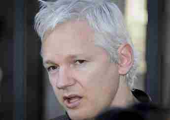 Assange, Amnesty: “Tentativo Usa di processarlo mette in pericolo libertà di stampa”